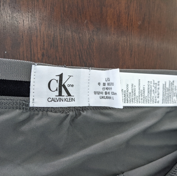 Calvin Klein CK One Microfiber Boxer Brief L - Picture 2 of 5